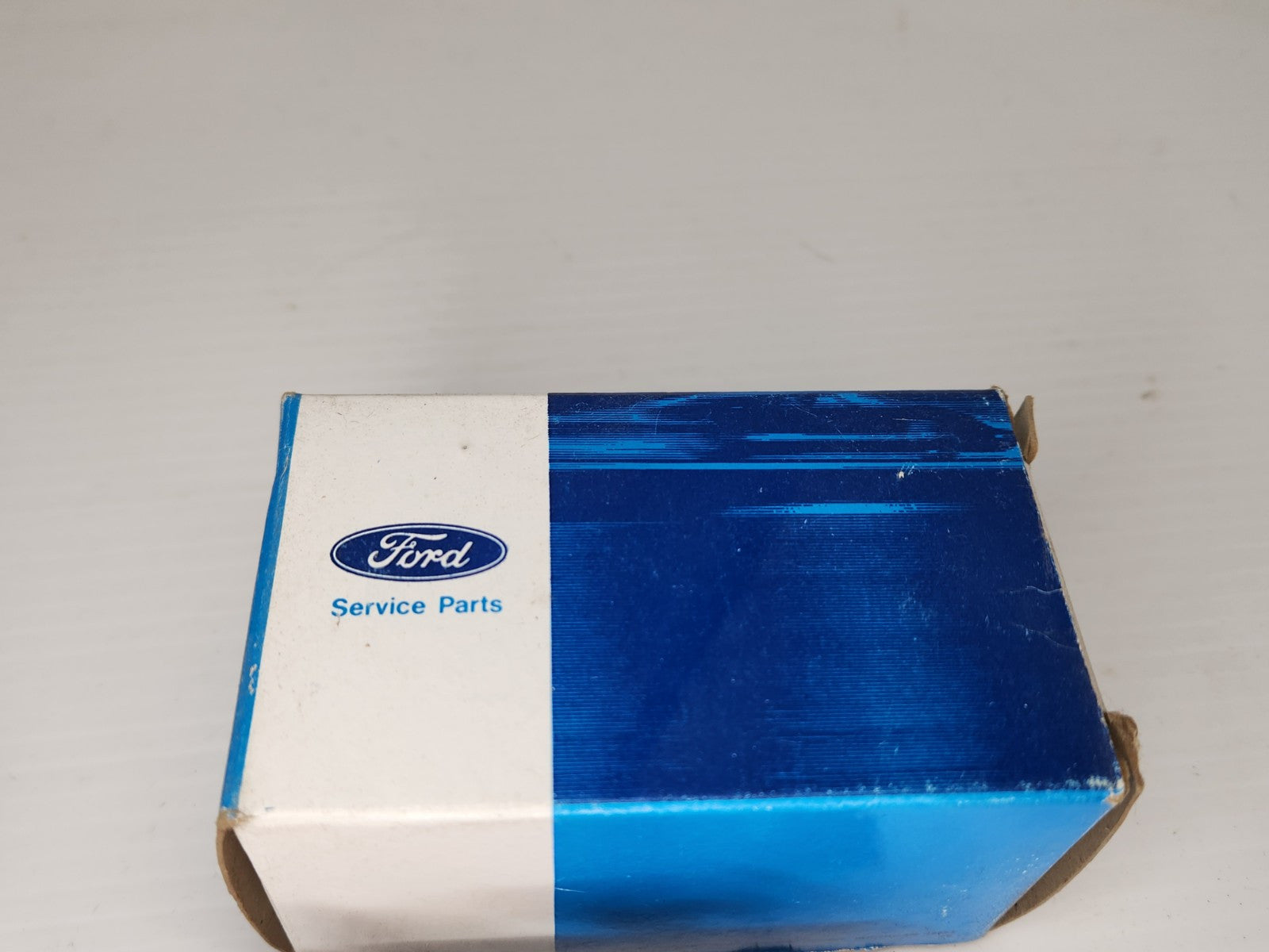 5670322