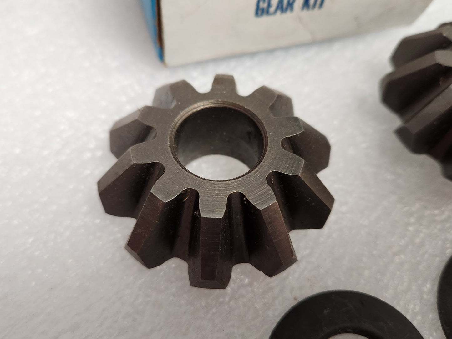 5770549